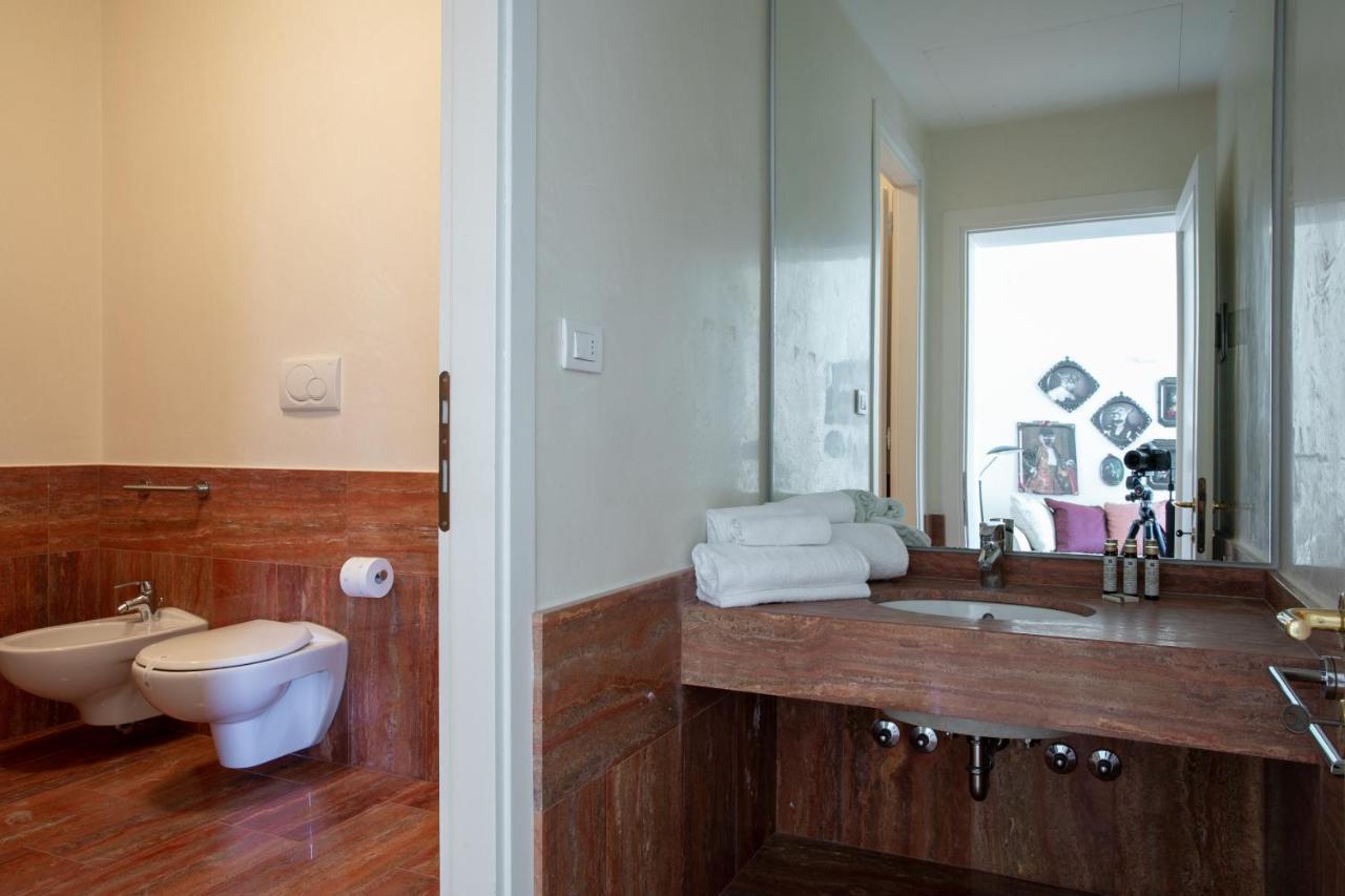 Infinite House Guglie Apartment เวนิส ภายนอก รูปภาพ